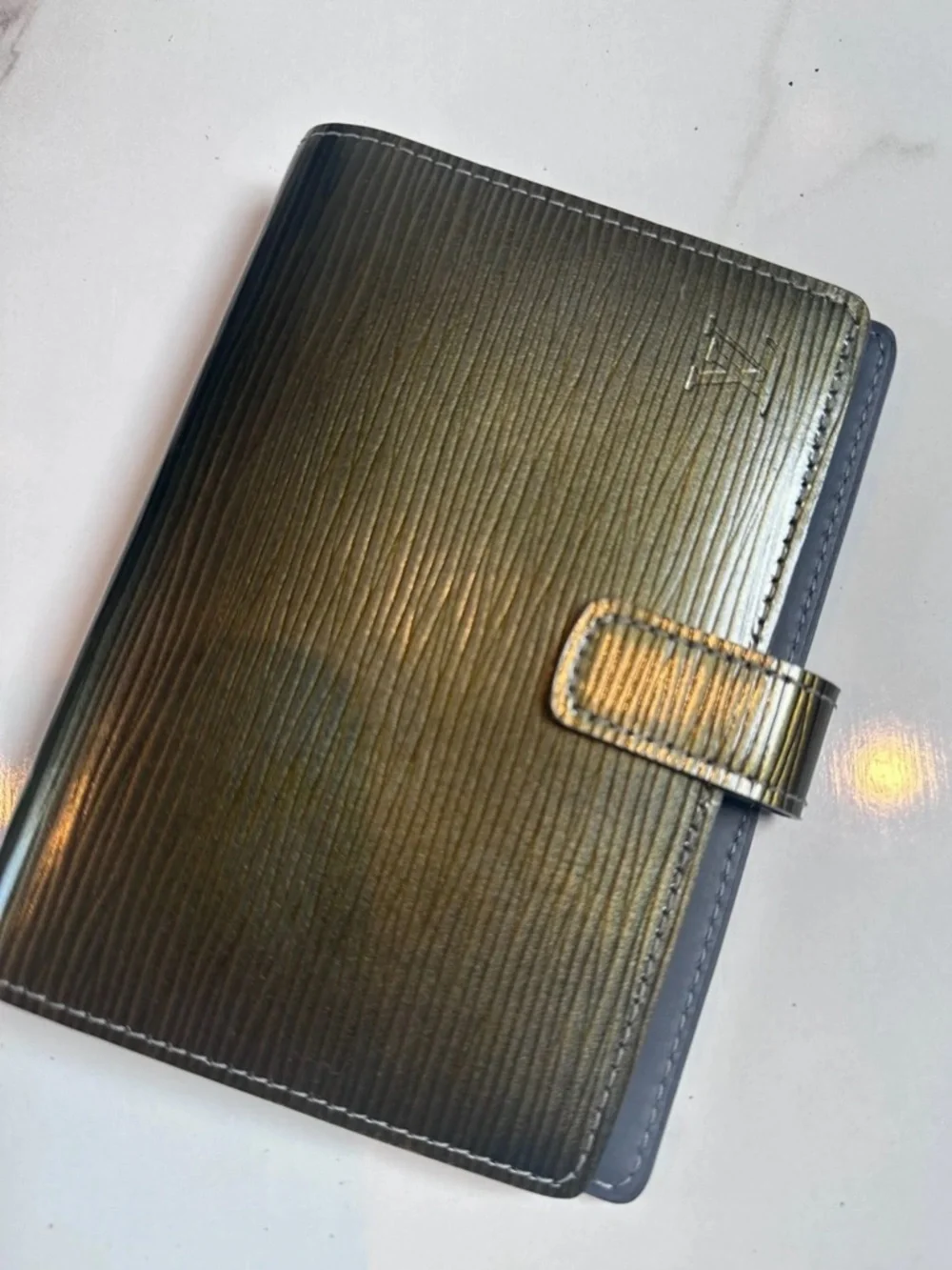 Agenda PM Golden Cyber Notebook Cover